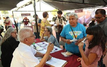 Acercan salud, trámites y apoyos a vecinos del poniente de Hermosillo con la feria ‘Sonora Atiende