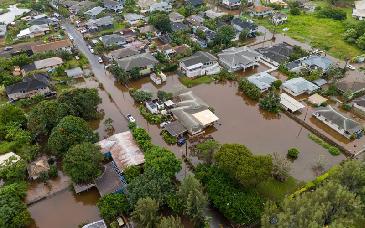Hawái sufre sus peores inundaciones en 20 años; 5 mil 500 personas son evacuadas