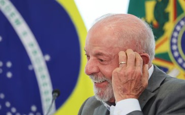 Brasil aprueba reducir jornada laboral a 40 horas semanales sin bajar salarios