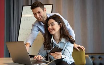 México, campeón mundial del romance en la oficina