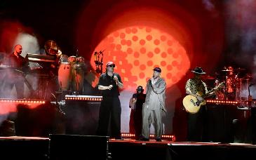 Piso 21 hace cantar y bailar a miles en las Fiestas del Pitic 2026