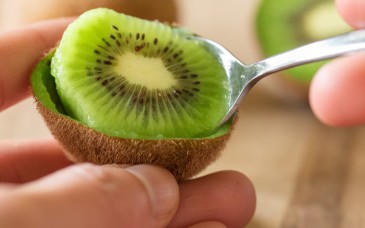Kiwi destaca por sus beneficios para la salud y la digestión