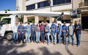 Suma Toño Astiazarán más equipamiento para brindar mejor servicio a familias hermosillenses