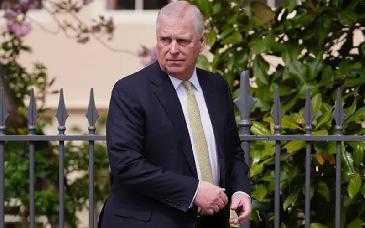 Detienen al príncipe Andrés, hermano de Carlos III, por presunta filtración de documentos a Jeffrey Epstein