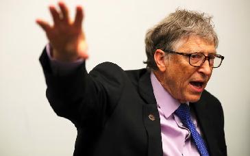 Bill Gates lanza advertencia sobre la IA: “La mayoría de las empresas no sobrevivirá”