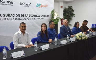 UTH amplía oportunidades educativas para trabajadores con nueva Licenciatura en Administración en KDC-One
